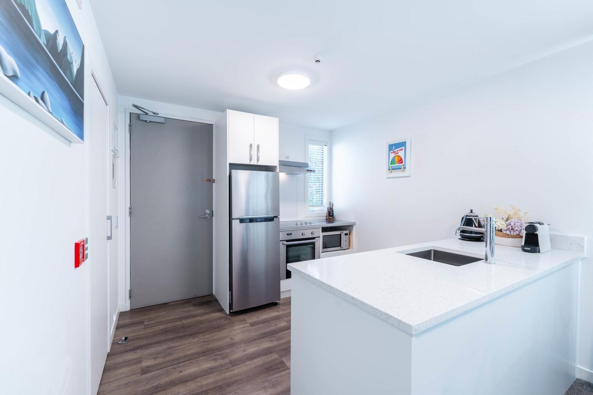 Central Luxury Apartment 114 Wanaka Exterior photo