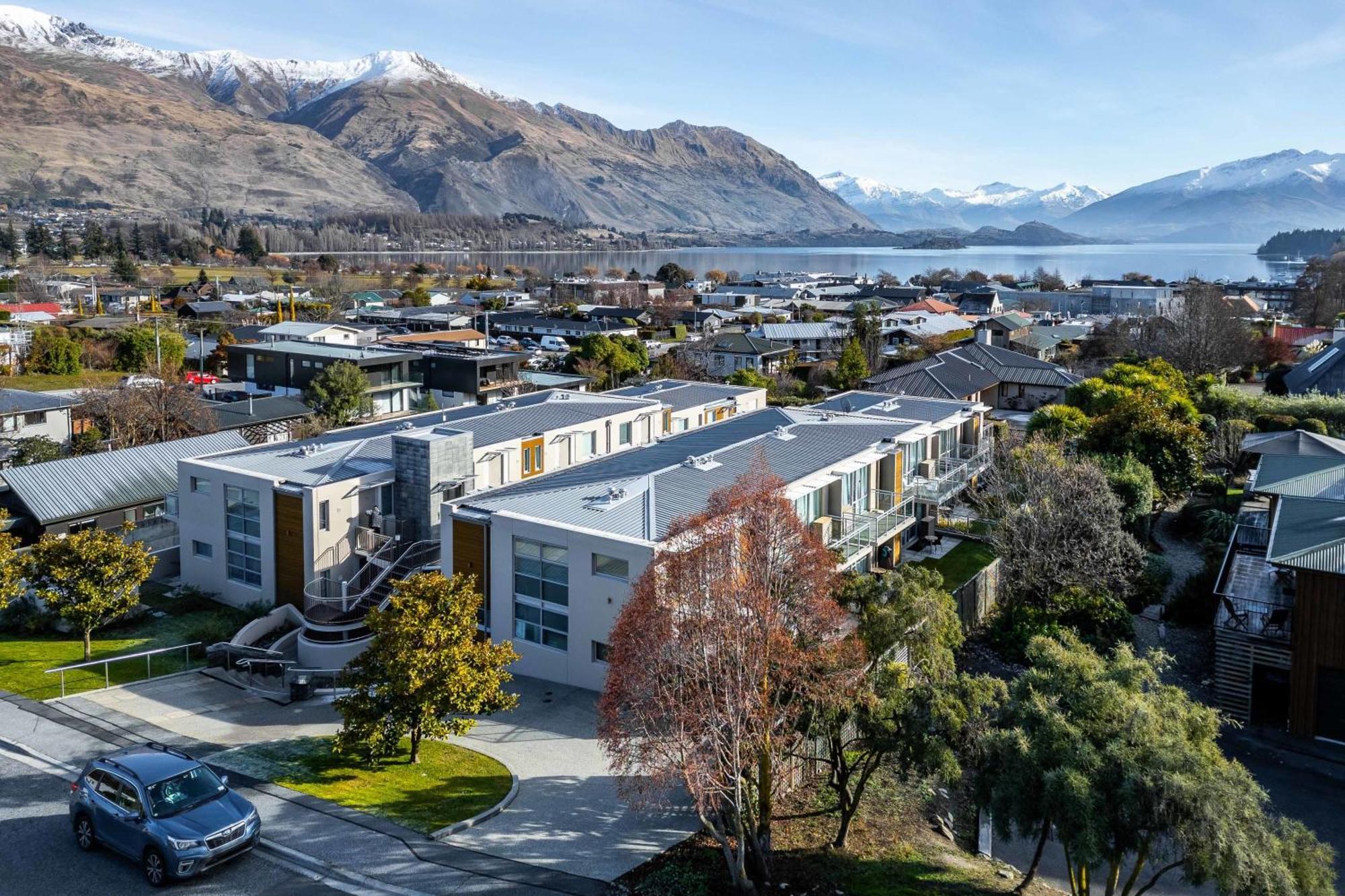Central Luxury Apartment 114 Wanaka Exterior photo